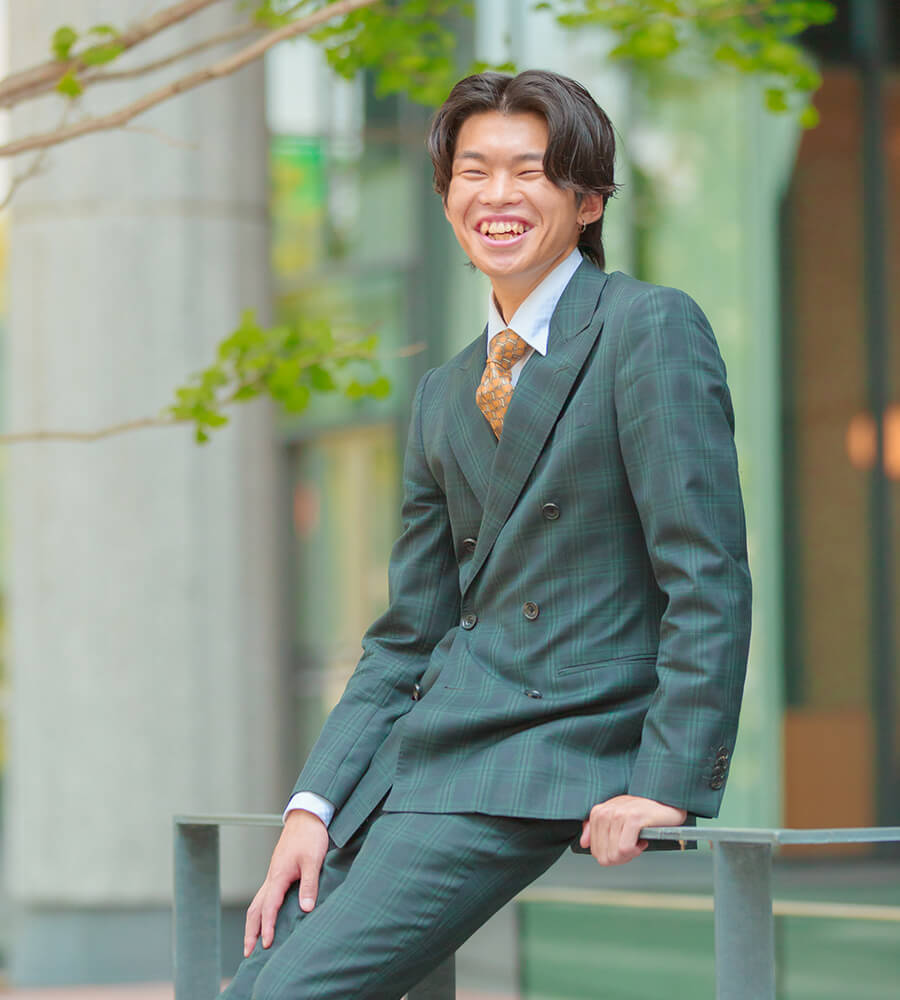 ABOUT 株式会社ファーストビュー